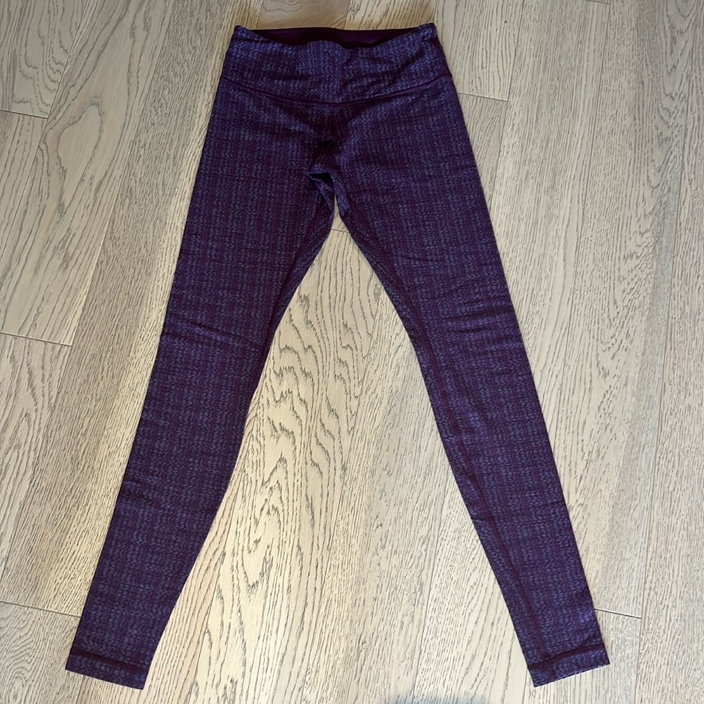 Purple Lululemon leggings